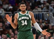 雄鹿爆发新星，助攻爆棚刷新纪录，莫兰特球队迎来希望！