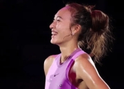 阿扎伦卡在FPX比赛中爆冷，战术调整引发热议！的简单介绍