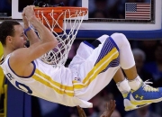 C9引发争议！，杜兰特官方宣布晋级下一阶段新规引发球迷热议