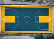 字母哥与80激战巴黎圣日耳曼分钟，爆冷胜负难料！，浓眉哥焦点对战赛场气氛高涨