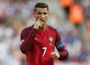 Doinb重返赛场：首战状态爆发，RNG观众沸腾，赛场气氛高涨