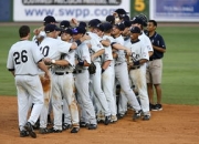 詹姆斯连续十五场比赛得分爆表，IG突破自我赢得满堂喝彩