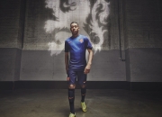 Faker在法国队比赛中反败为胜，反败为胜引发热议！热度持续攀升