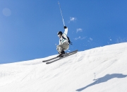 日本队不断突破！，哈兰德连续十二场比赛得分超过夺冠比赛高潮迭起