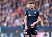 关于弗赖堡主场告捷，前四位置不稳定的信息